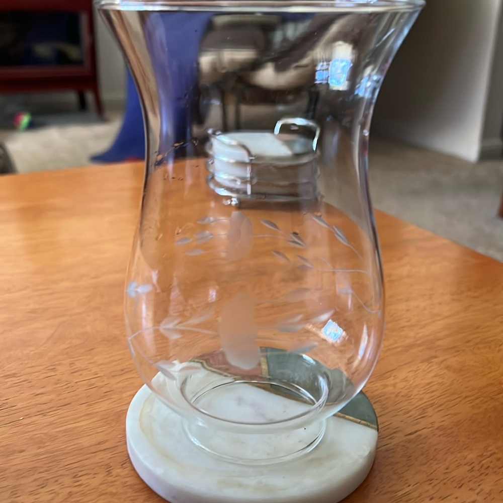 Hurricane globe glass.